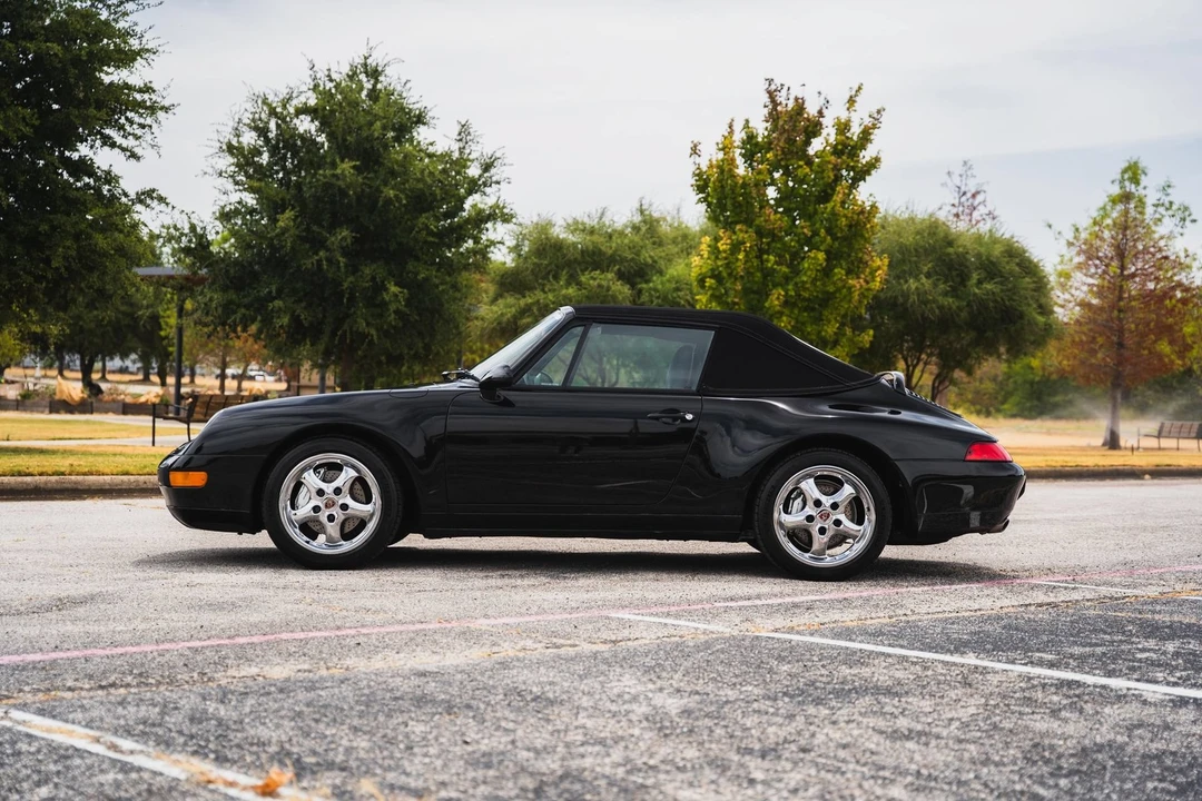 1995 Porsche 993 Carrera - Image 23 of 31