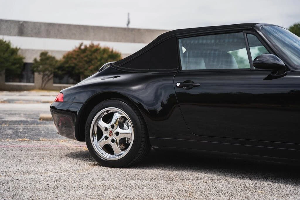 1995 Porsche 993 Carrera - Image 25 of 31