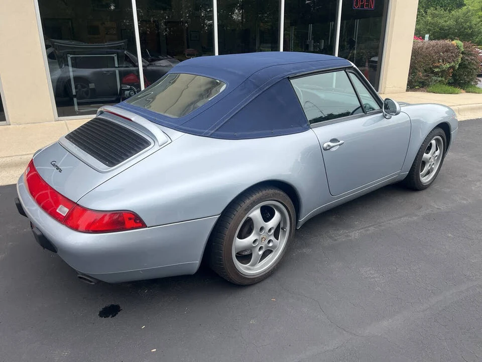 1995 Porsche 993 Carrera - Image 17 of 21