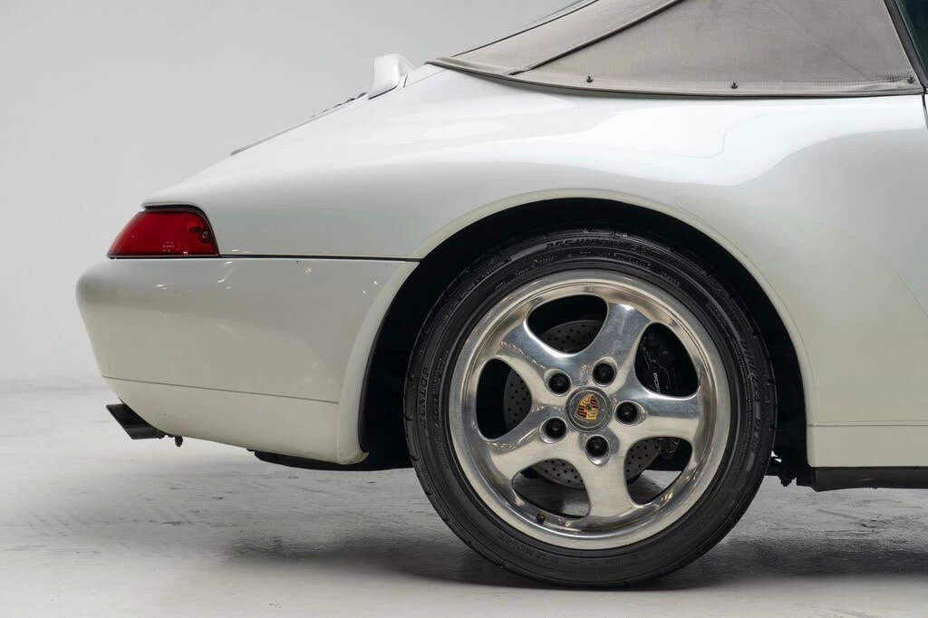 1995 Porsche 993 Carrera - Image 15 of 16