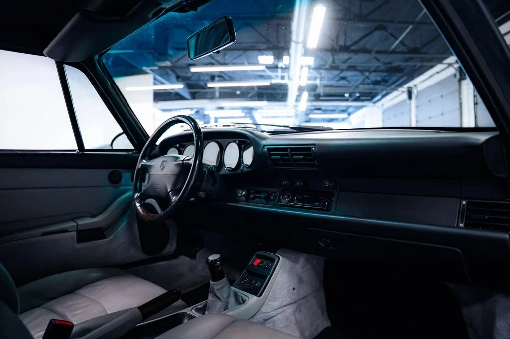1995 Porsche 993 Carrera - Image 23 of 29