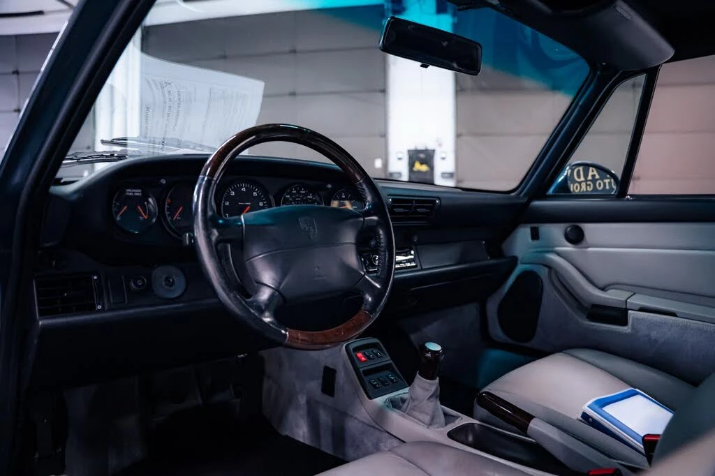 1995 Porsche 993 Carrera - Image 22 of 29