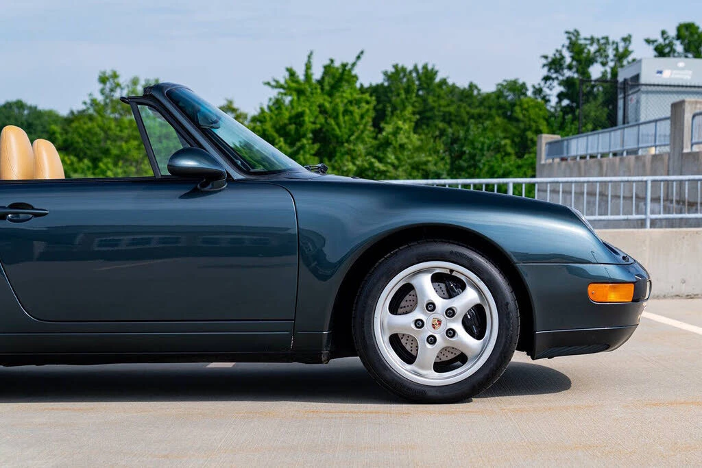 1995 Porsche 993 Carrera - Image 8 of 31
