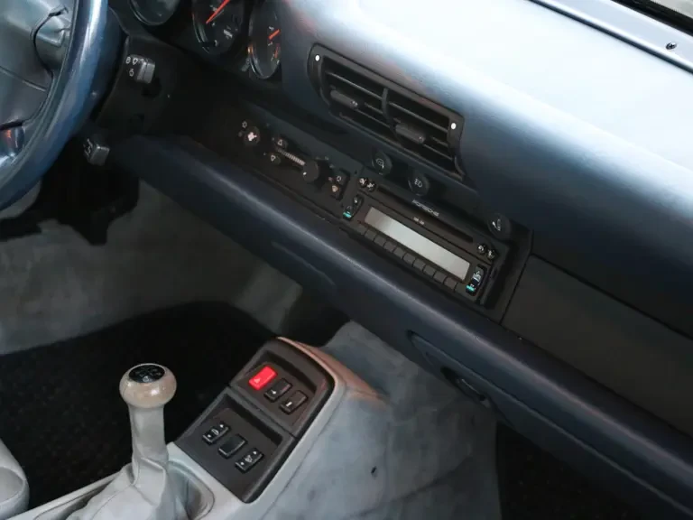 1995 Porsche 993 Carrera - Image 9 of 11
