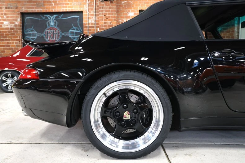 1995 Porsche 993 Carrera - Image 17 of 31