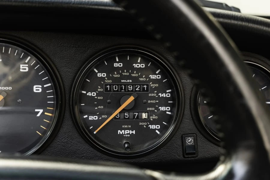 1995 Porsche 993 Carrera - Image 13 of 28