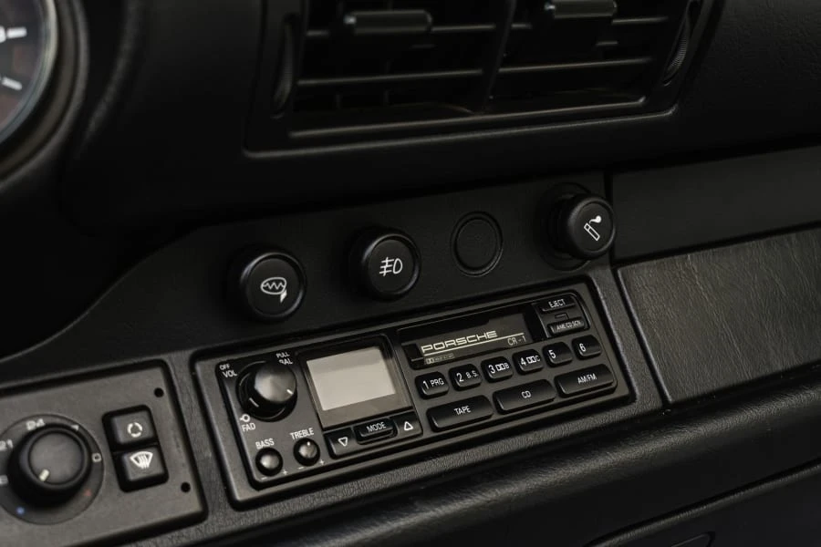 1995 Porsche 993 Carrera - Image 17 of 28