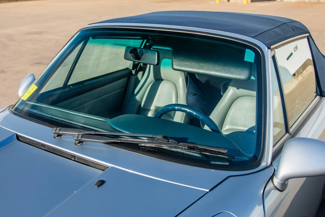 1995 Porsche 993 Carrera - Image 29 of 31