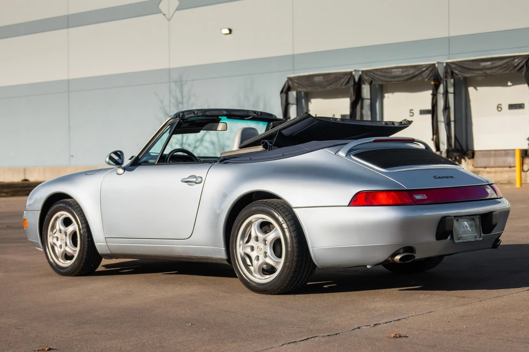 1995 Porsche 993 Carrera - Image 7 of 31