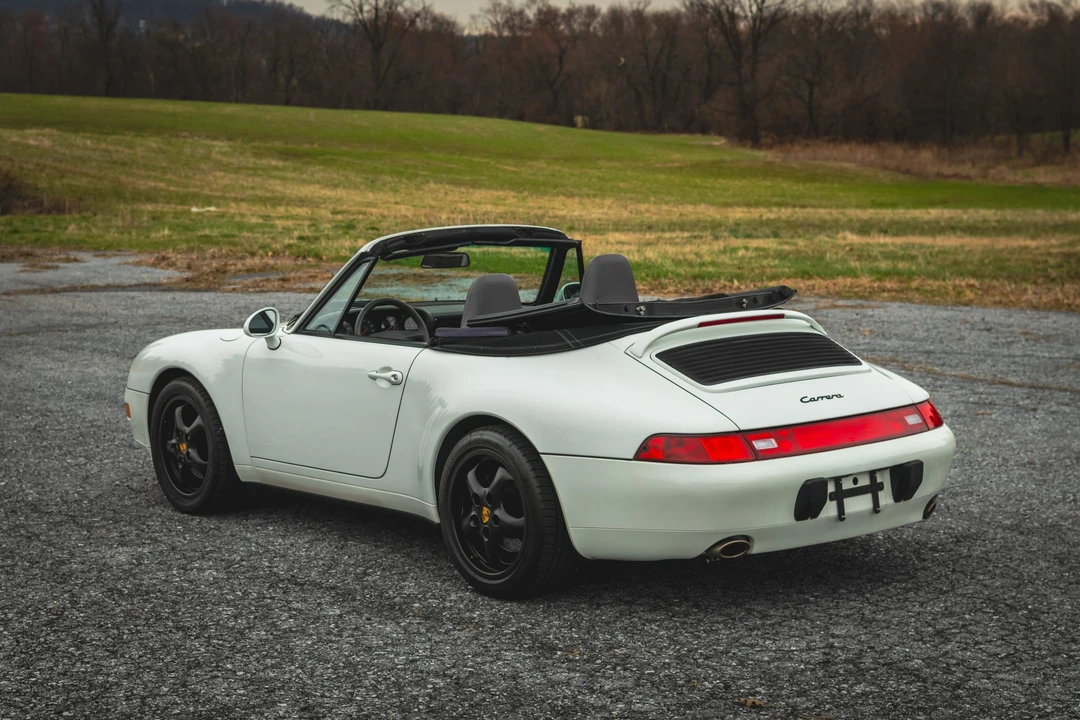 1995 Porsche 993 Carrera - Image 9 of 31