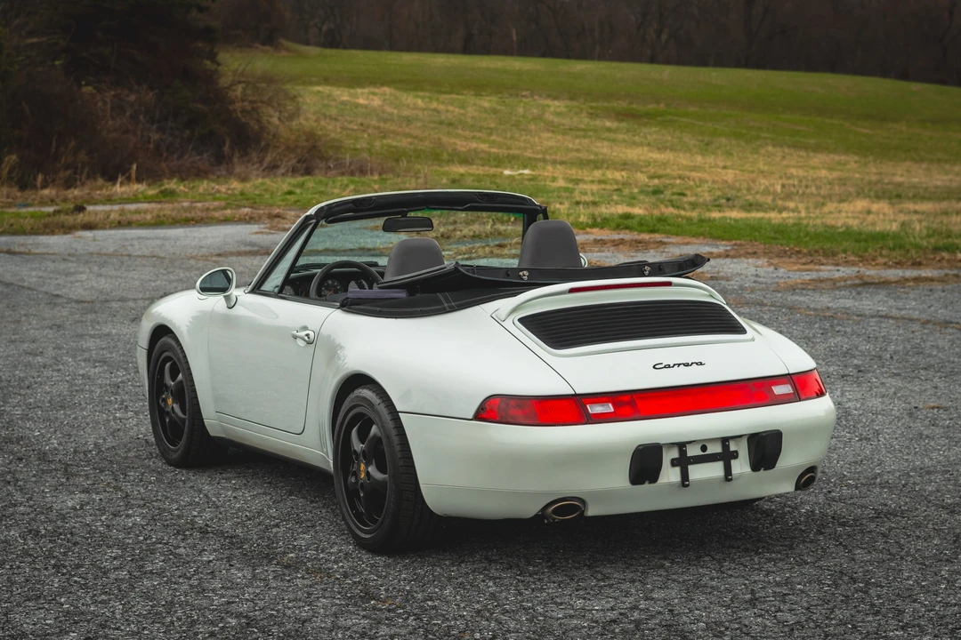 1995 Porsche 993 Carrera - Image 12 of 31