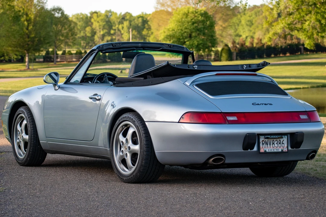 1995 Porsche 993 Carrera - Image 4 of 31