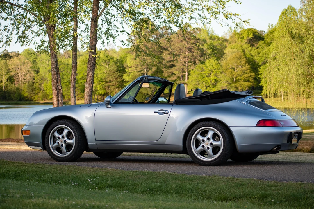 1995 Porsche 993 Carrera - Image 10 of 31