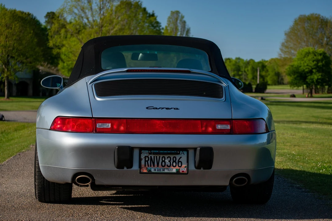 1995 Porsche 993 Carrera - Image 14 of 31