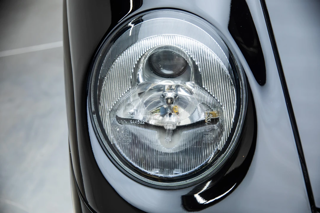 1995 Porsche 993 Carrera - Image 20 of 31