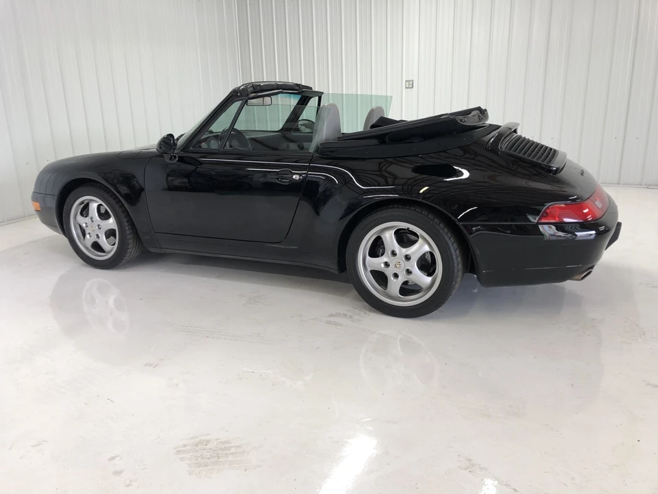 1995 Porsche 993 Carrera - Image 11 of 31