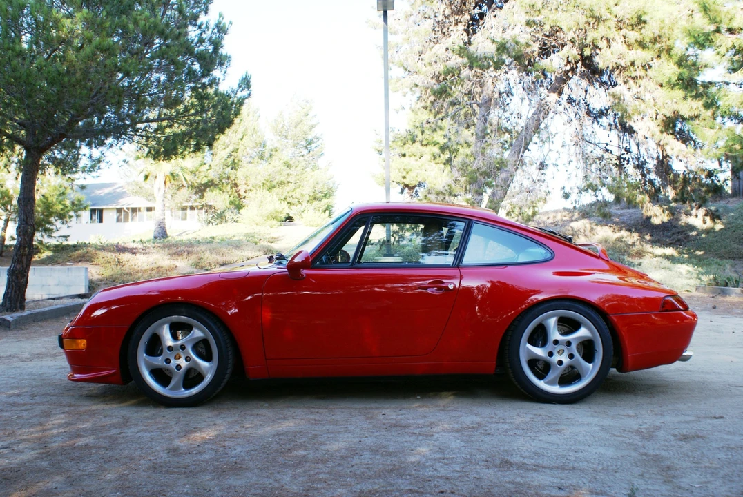 1995 Porsche 993 Carrera - Image 11 of 31