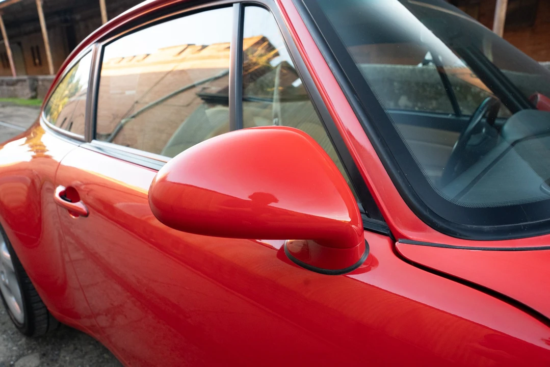 1995 Porsche 993 Carrera - Image 28 of 31