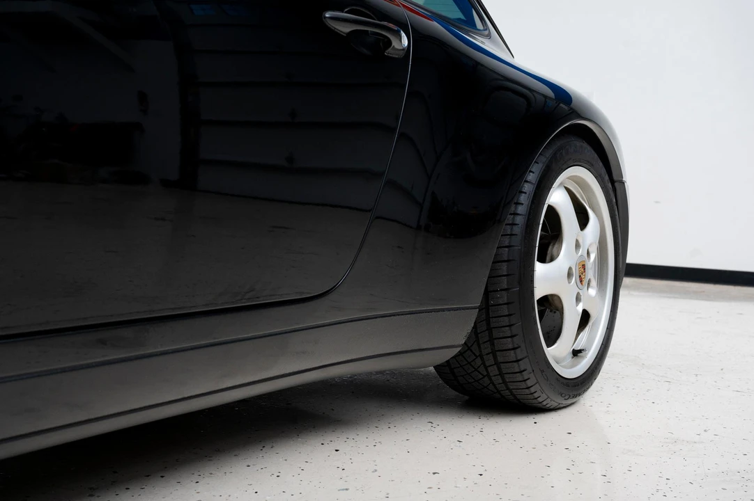 1995 Porsche 993 Carrera - Image 22 of 31