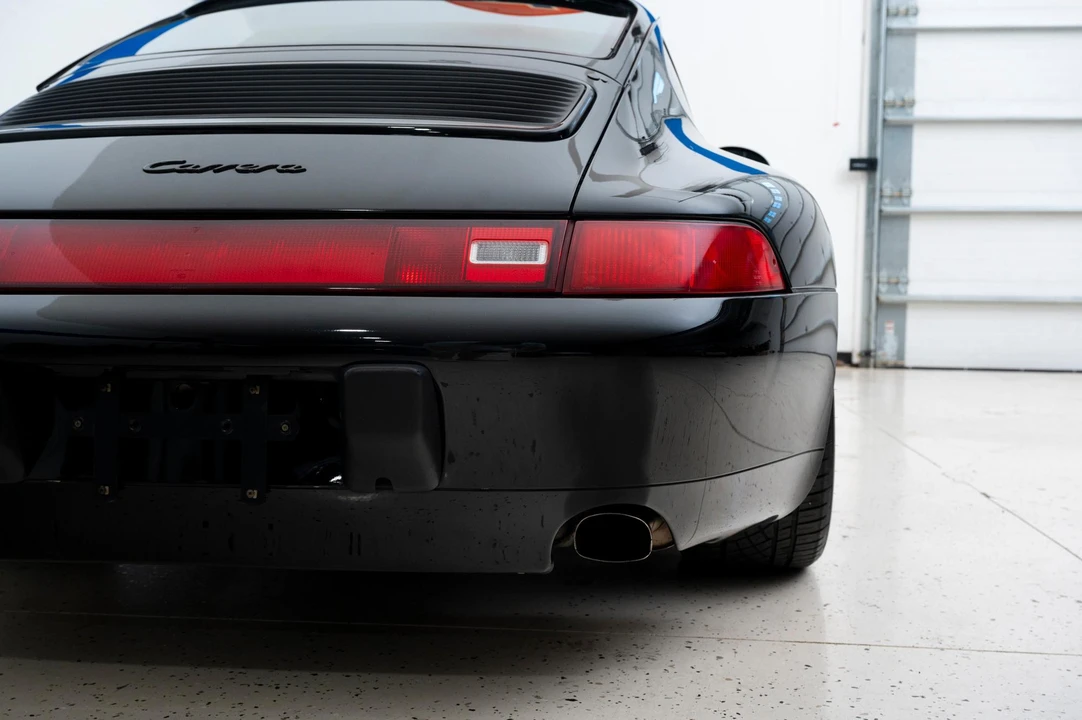 1995 Porsche 993 Carrera - Image 28 of 31