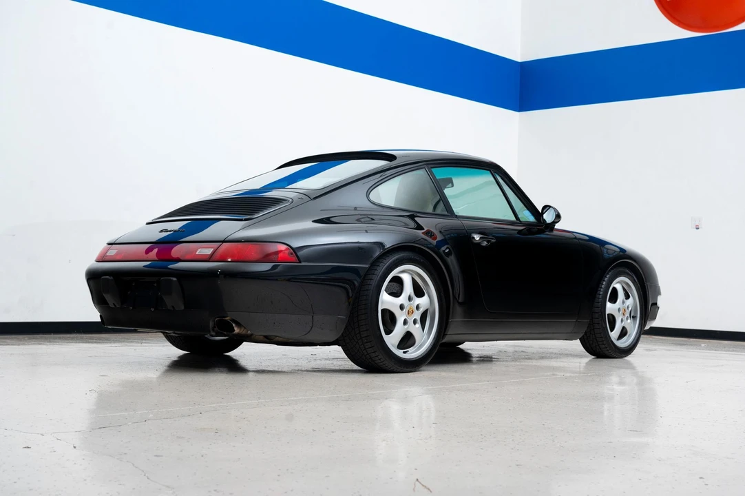 1995 Porsche 993 Carrera - Image 9 of 31