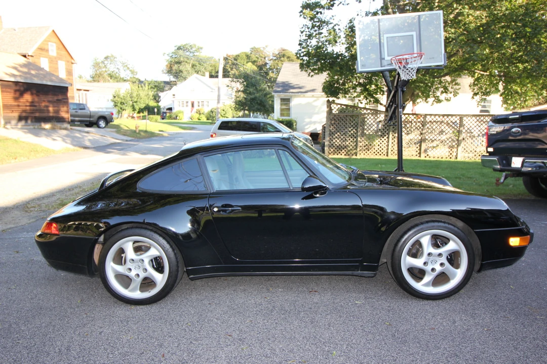 1995 Porsche 993 Carrera - Image 2 of 31