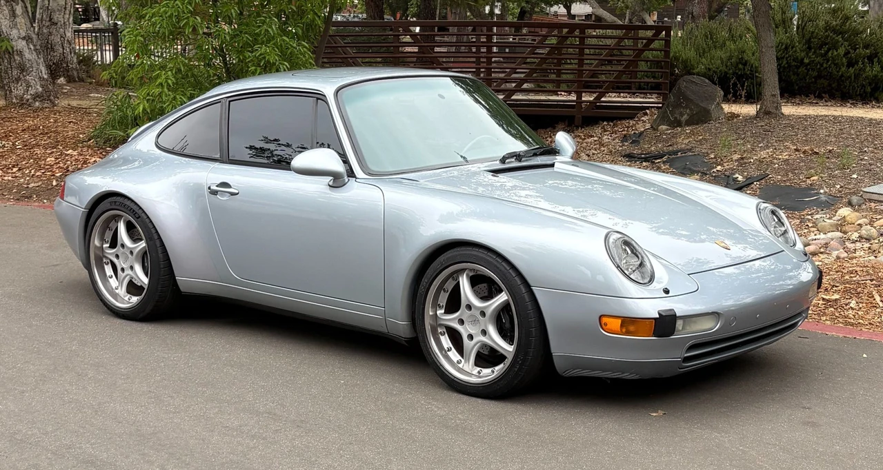 1995 Porsche 993 Carrera - Image 2 of 31