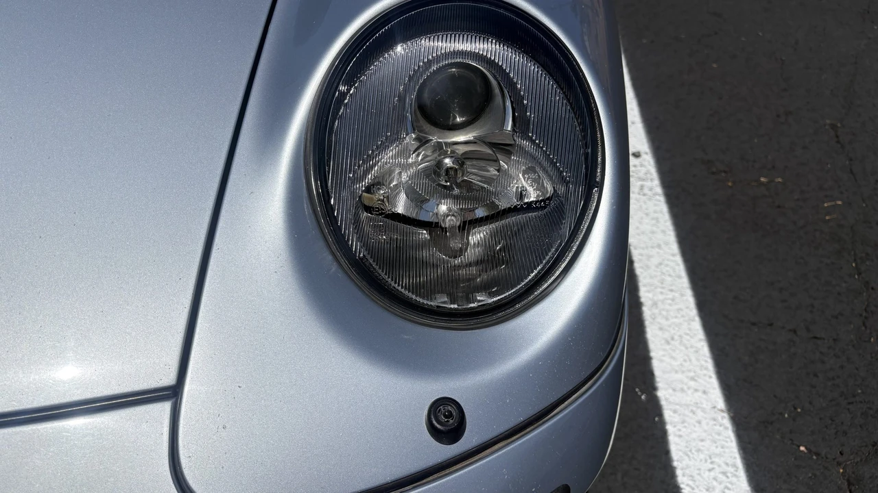 1995 Porsche 993 Carrera - Image 14 of 31