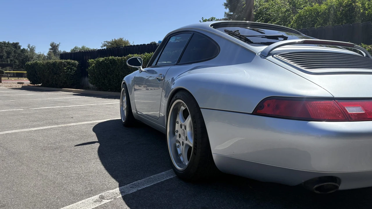 1995 Porsche 993 Carrera - Image 22 of 31