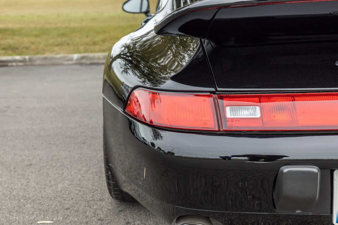 1995 Porsche 993 Carrera - Image 23 of 31