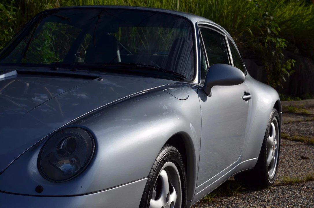 1995 Porsche 993 Carrera - Image 25 of 31
