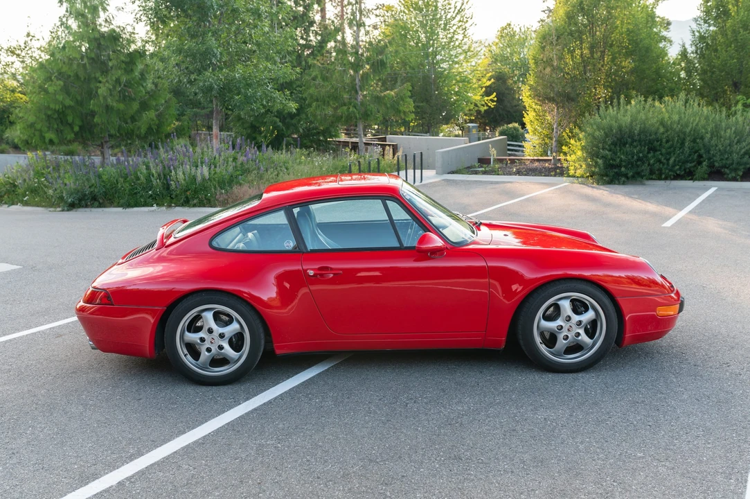 1995 Porsche 993 Carrera - Image 11 of 31