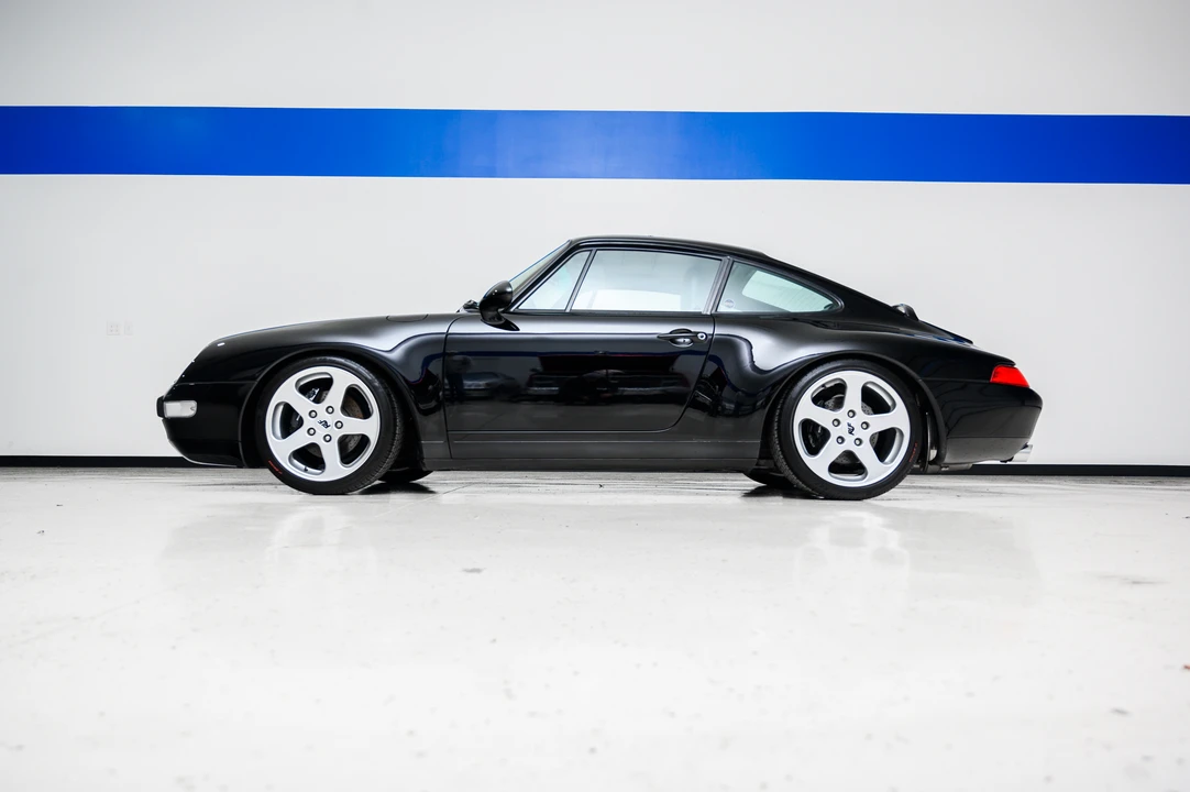 1995 Porsche 993 Carrera - Image 8 of 31