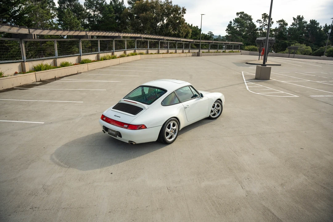 1995 Porsche 993 Carrera - Image 24 of 31