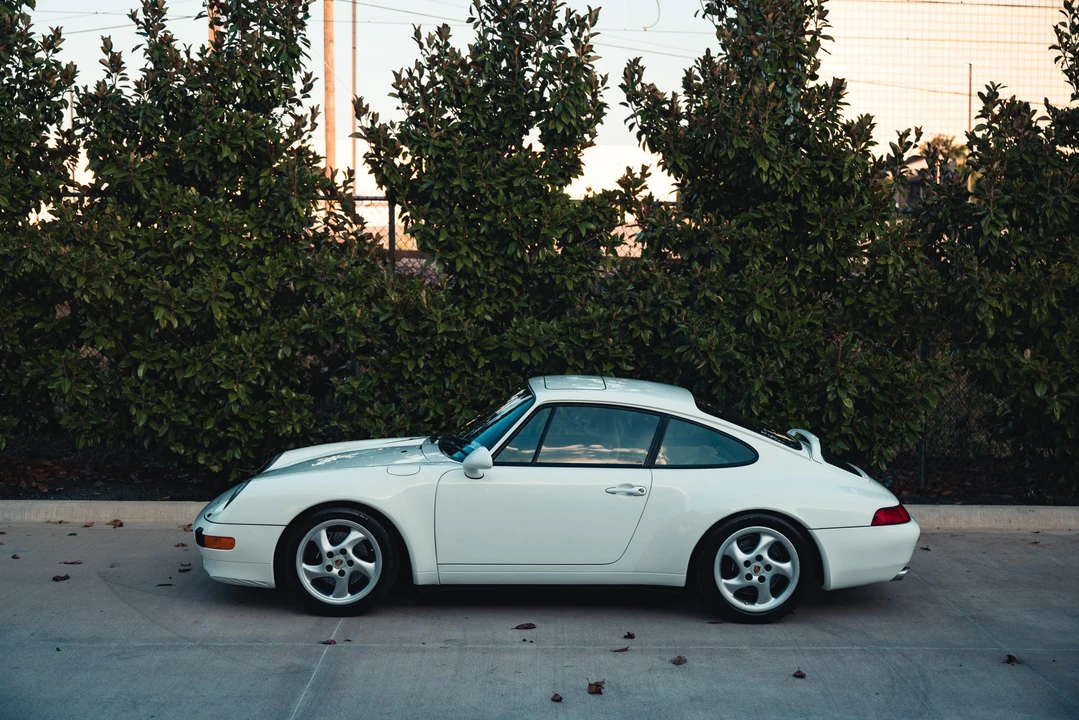 1995 Porsche 993 Carrera - Image 6 of 31