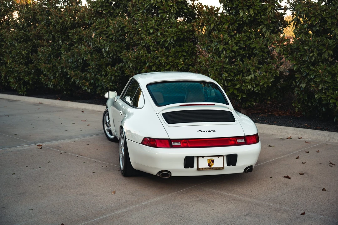 1995 Porsche 993 Carrera - Image 9 of 31