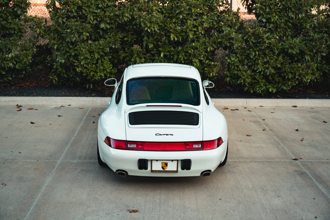 1995 Porsche 993 Carrera - Image 13 of 31