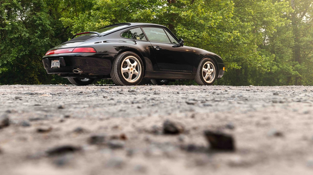 1995 Porsche 993 Carrera - Image 12 of 31