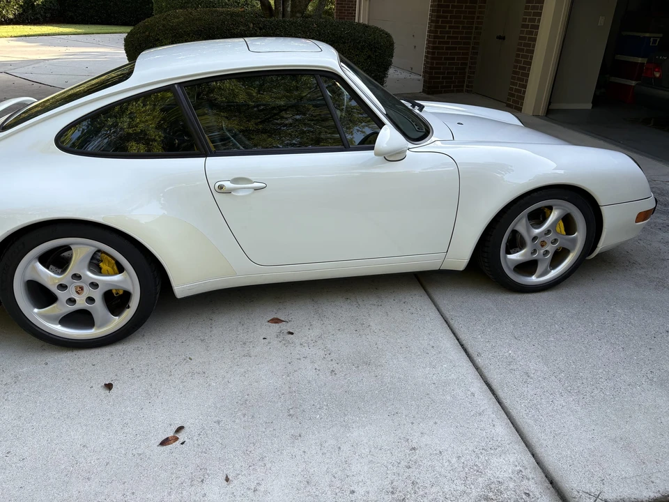 1995 Porsche 993 Carrera - Image 8 of 31