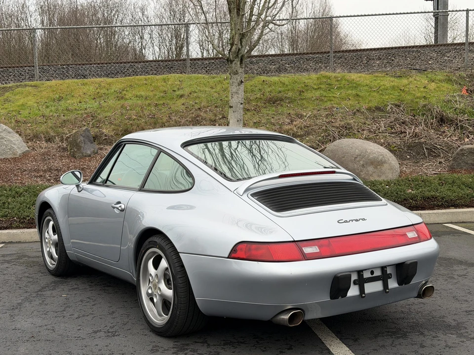 1995 Porsche 993 Carrera - Image 9 of 31