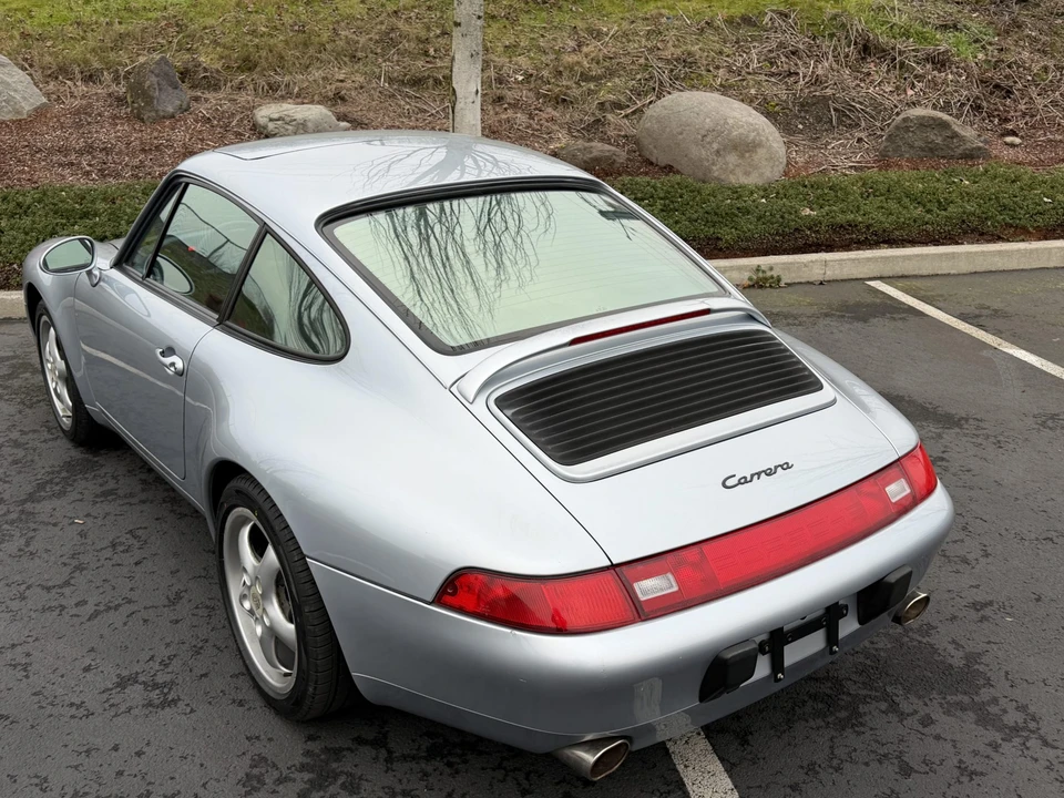 1995 Porsche 993 Carrera - Image 13 of 31