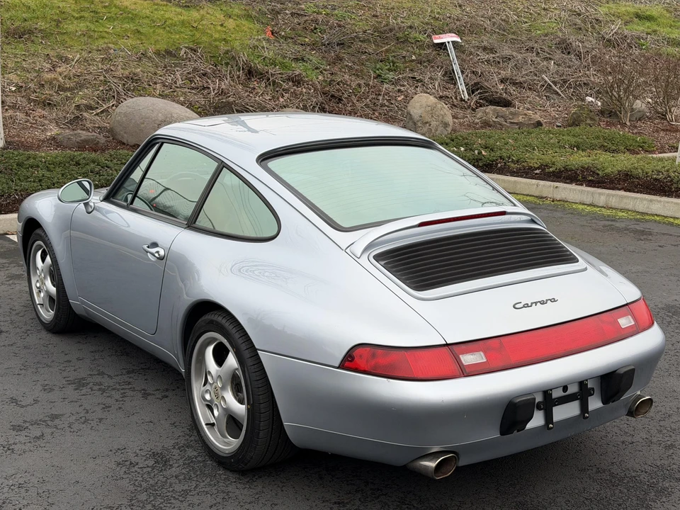 1995 Porsche 993 Carrera - Image 10 of 31