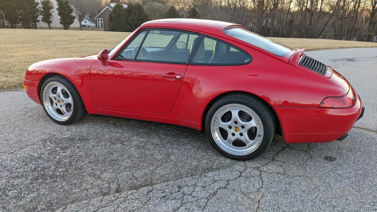 1995 Porsche 993 Carrera - Image 14 of 31