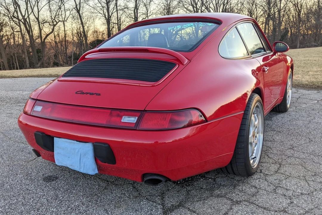 1995 Porsche 993 Carrera - Image 24 of 31