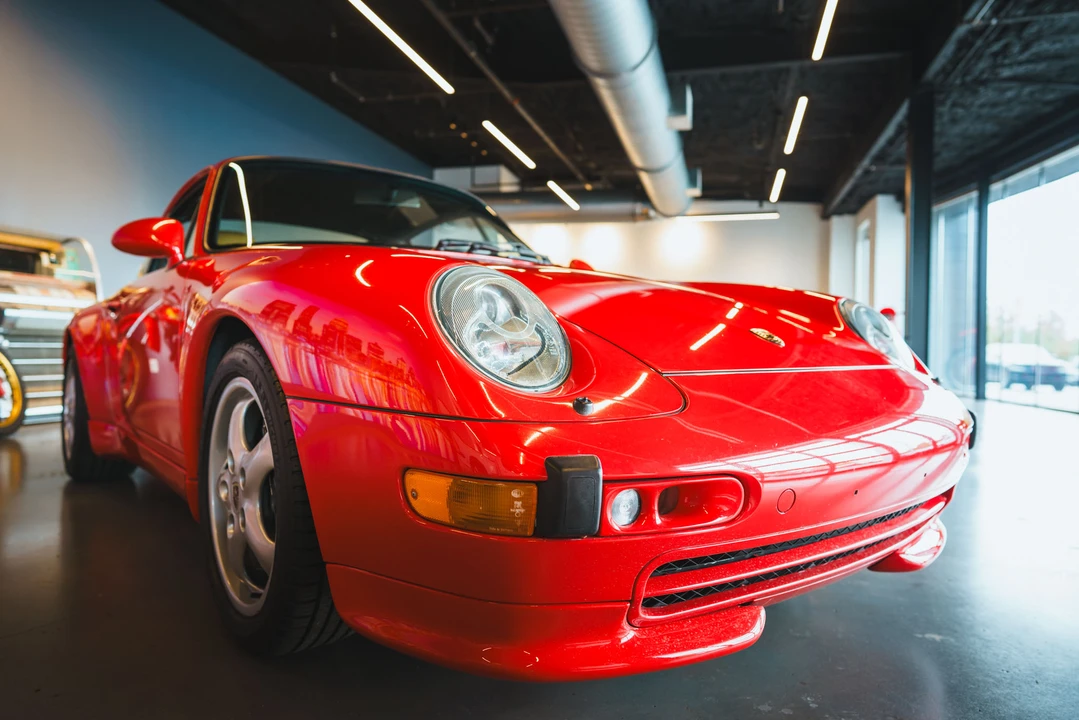 1995 Porsche 993 Carrera - Image 18 of 31