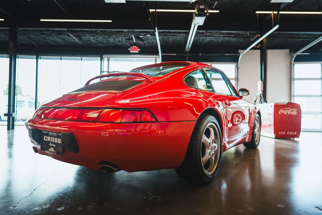 1995 Porsche 993 Carrera - Image 14 of 31