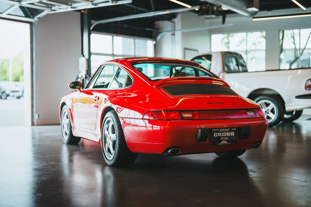 1995 Porsche 993 Carrera - Image 28 of 31