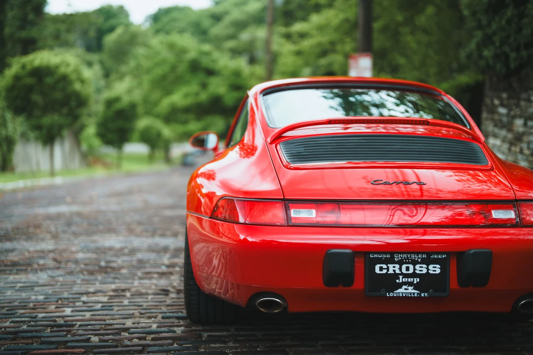 1995 Porsche 993 Carrera - Image 11 of 31