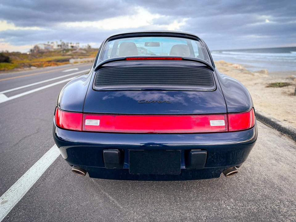 1995 Porsche 993 Carrera - Image 14 of 31