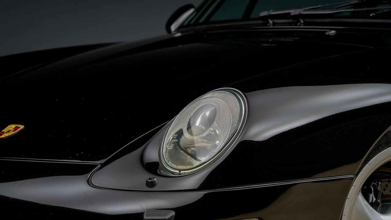 1995 Porsche 993 Carrera - Image 25 of 31